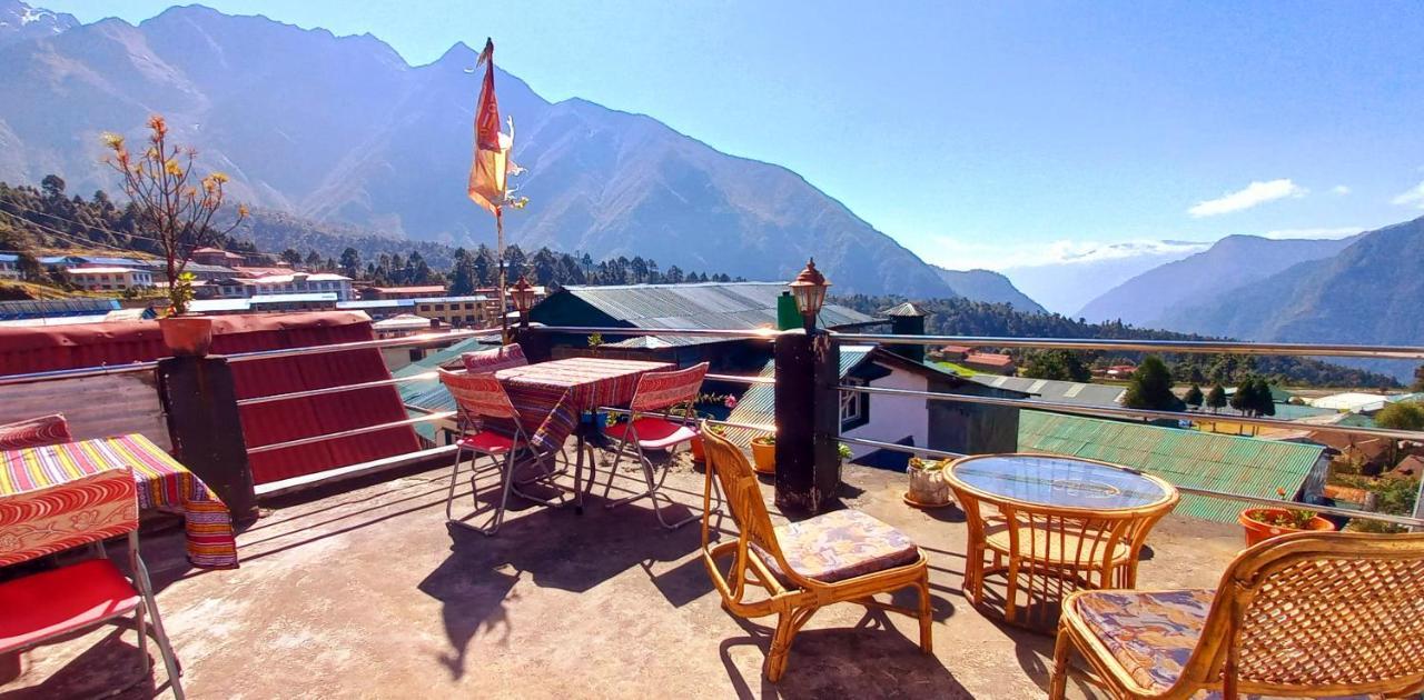 Lama Hotel - Cafe De Himalaya Lukla エクステリア 写真