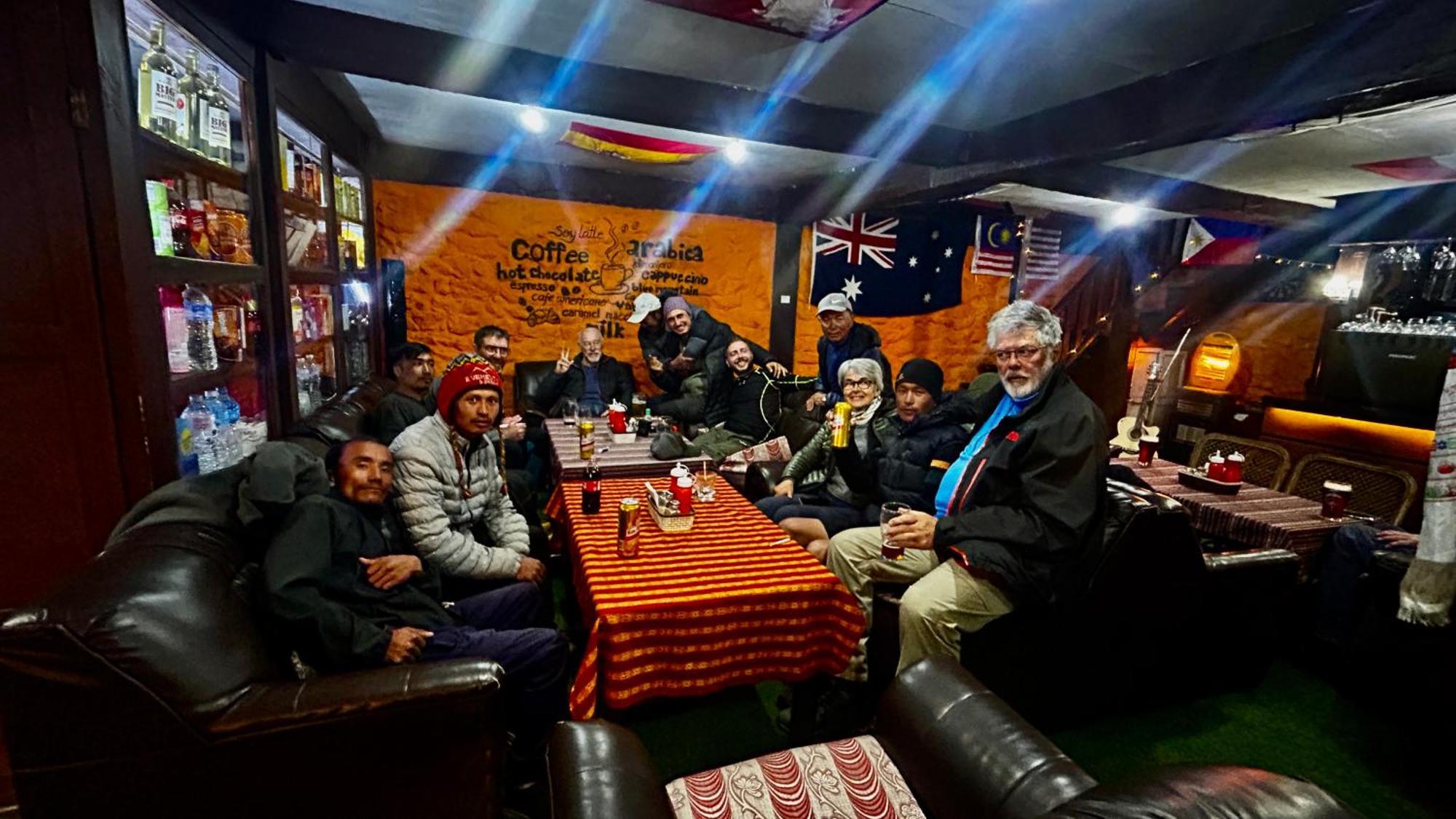 Lama Hotel - Cafe De Himalaya Lukla エクステリア 写真